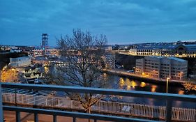 Une Belle Vue De Brest/T2 Lumineux /Centre-Ville